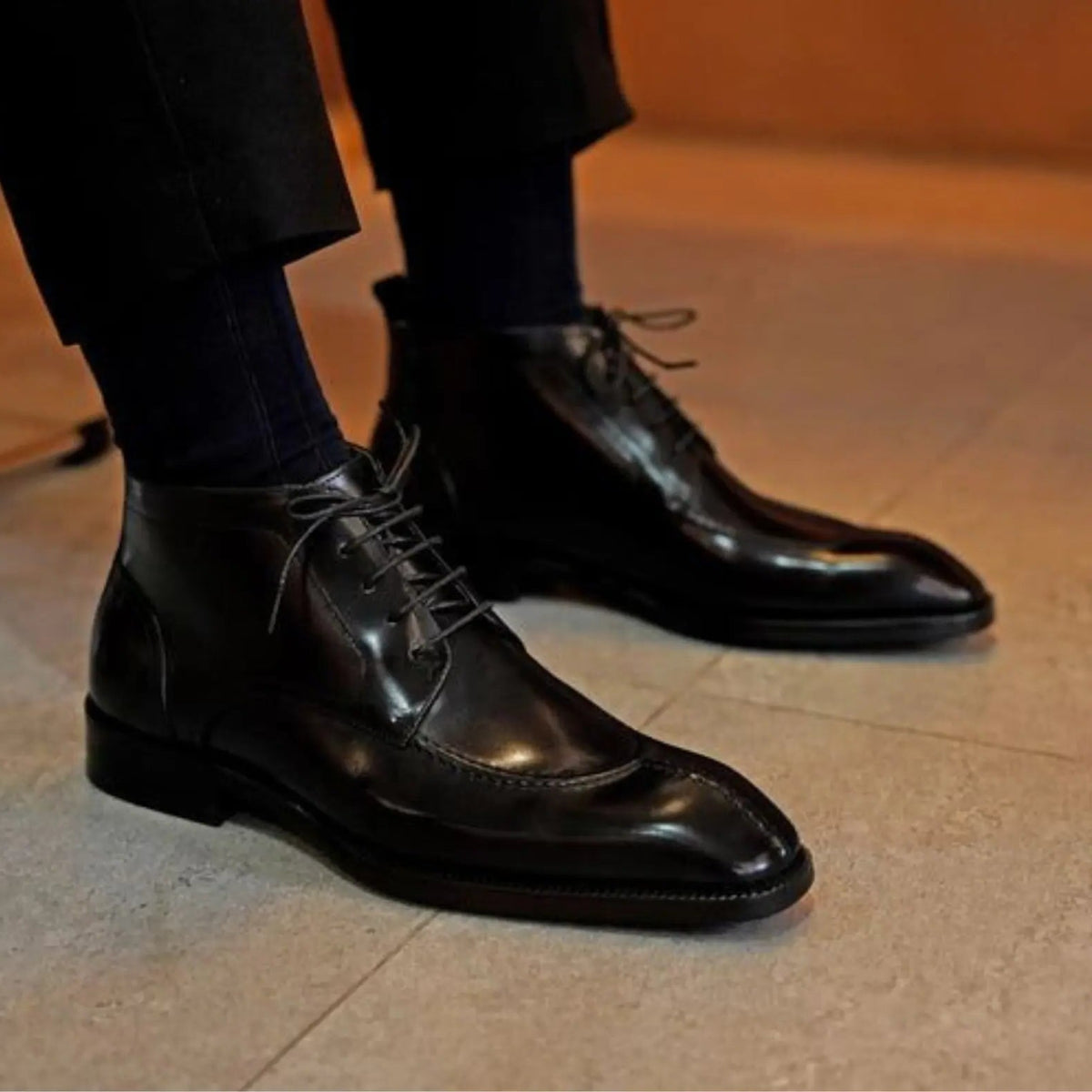 Bottes d'Exception en Cuir - Élégance, Luxe & Confort